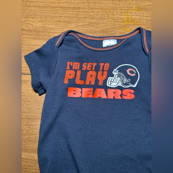 Chicago Bears onesie. DA BEARS! 0-3 mo - Picture 4 of 4